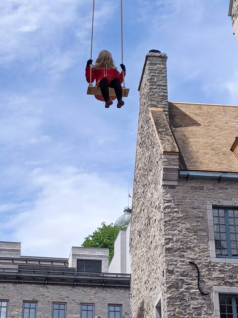 The hilarious adventures of super-realistic characters by American artist Mark Jenkins.