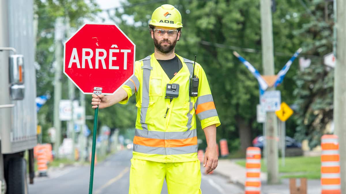 Sécurité routière: huit (pénibles) journées dans la peau d’un signaleur ...