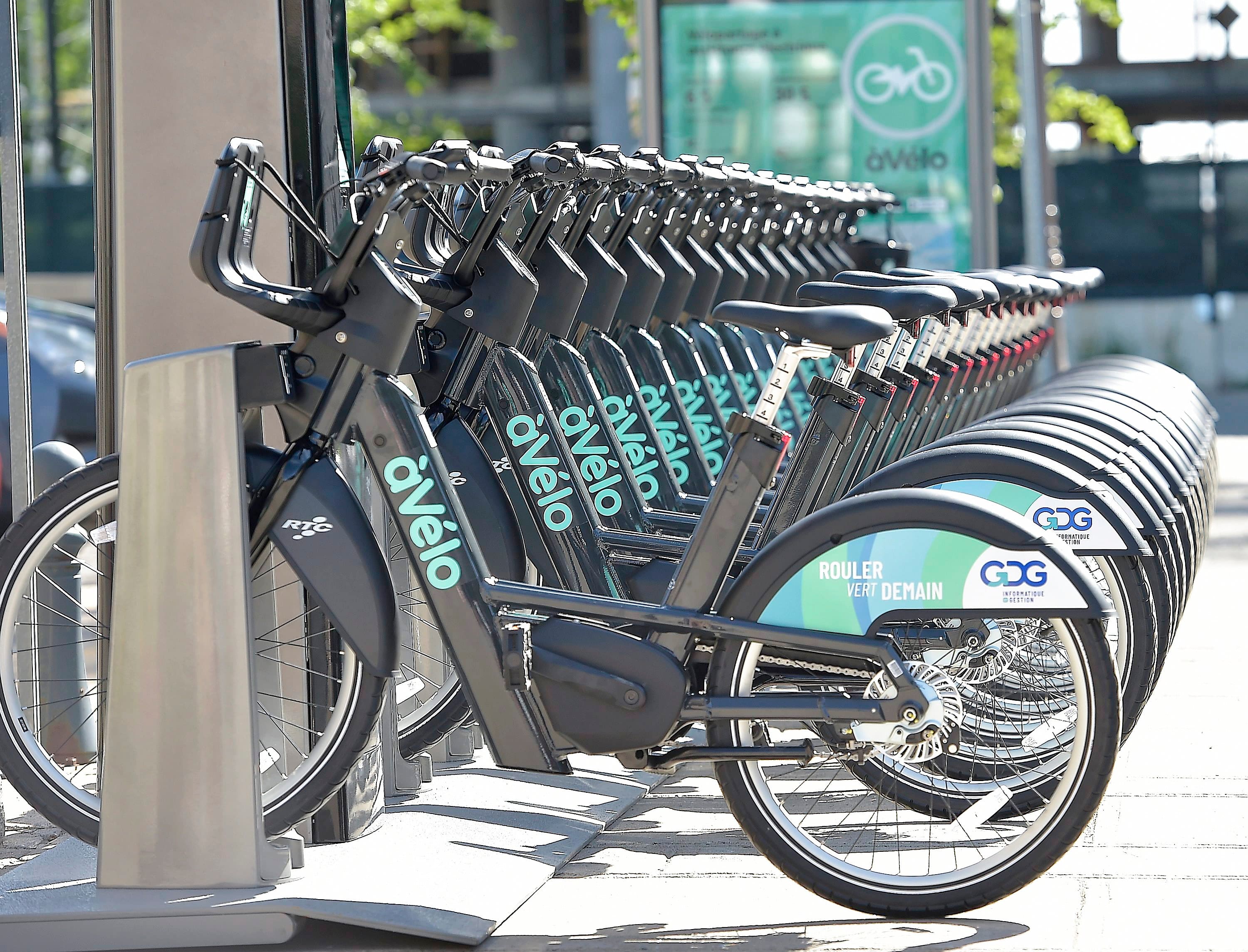 Saison devancée de deux semaines: départ fulgurant pour le service àVélo