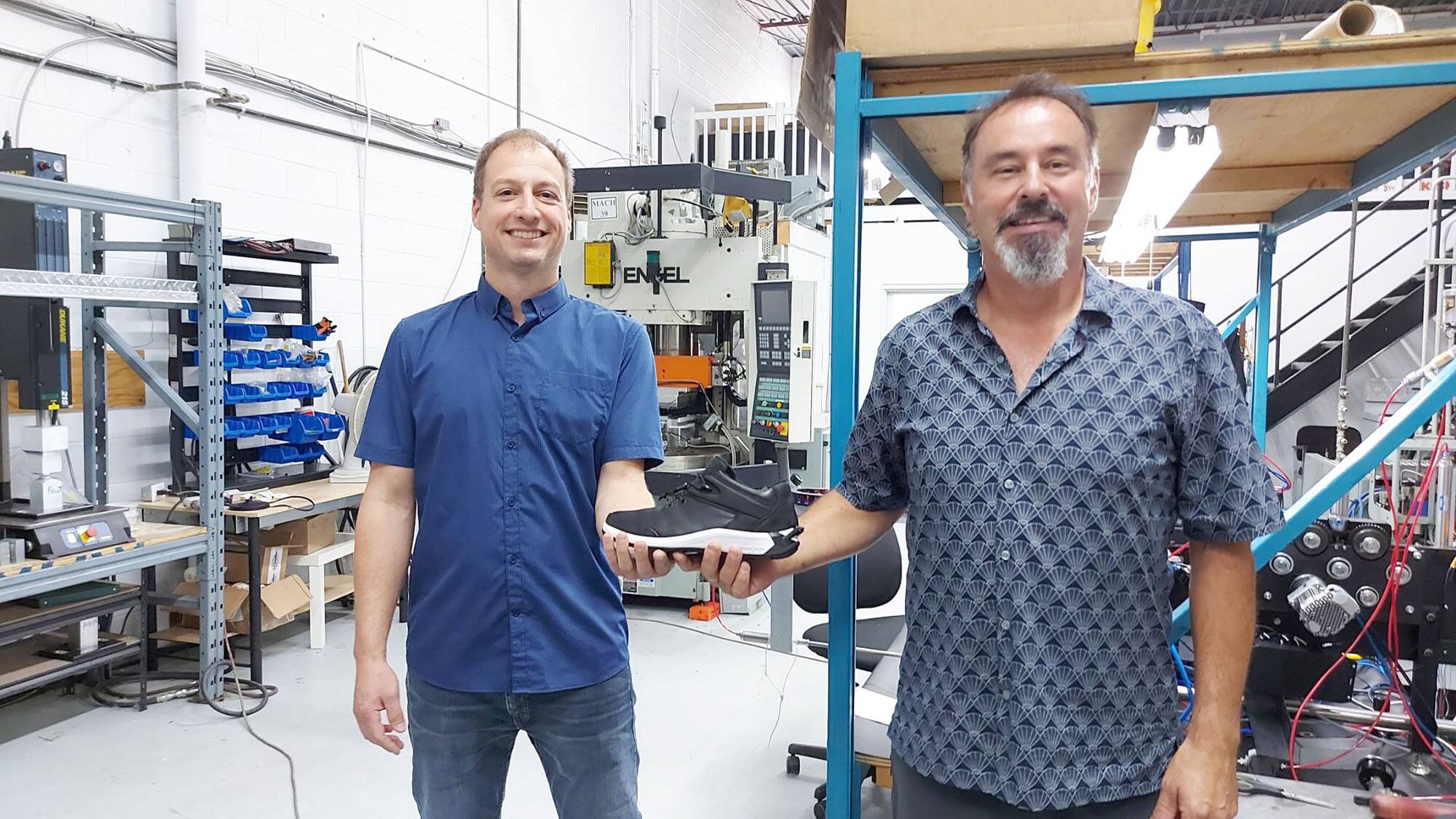 Ils ont travaillé d’arrache-pied pour créer des lacets révolutionnaires ...