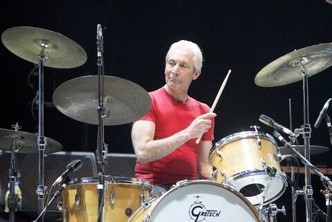 Charlie Watts (aquí en Shanghai en 2006) marcó el ritmo de los Rolling Stones durante casi sesenta años.