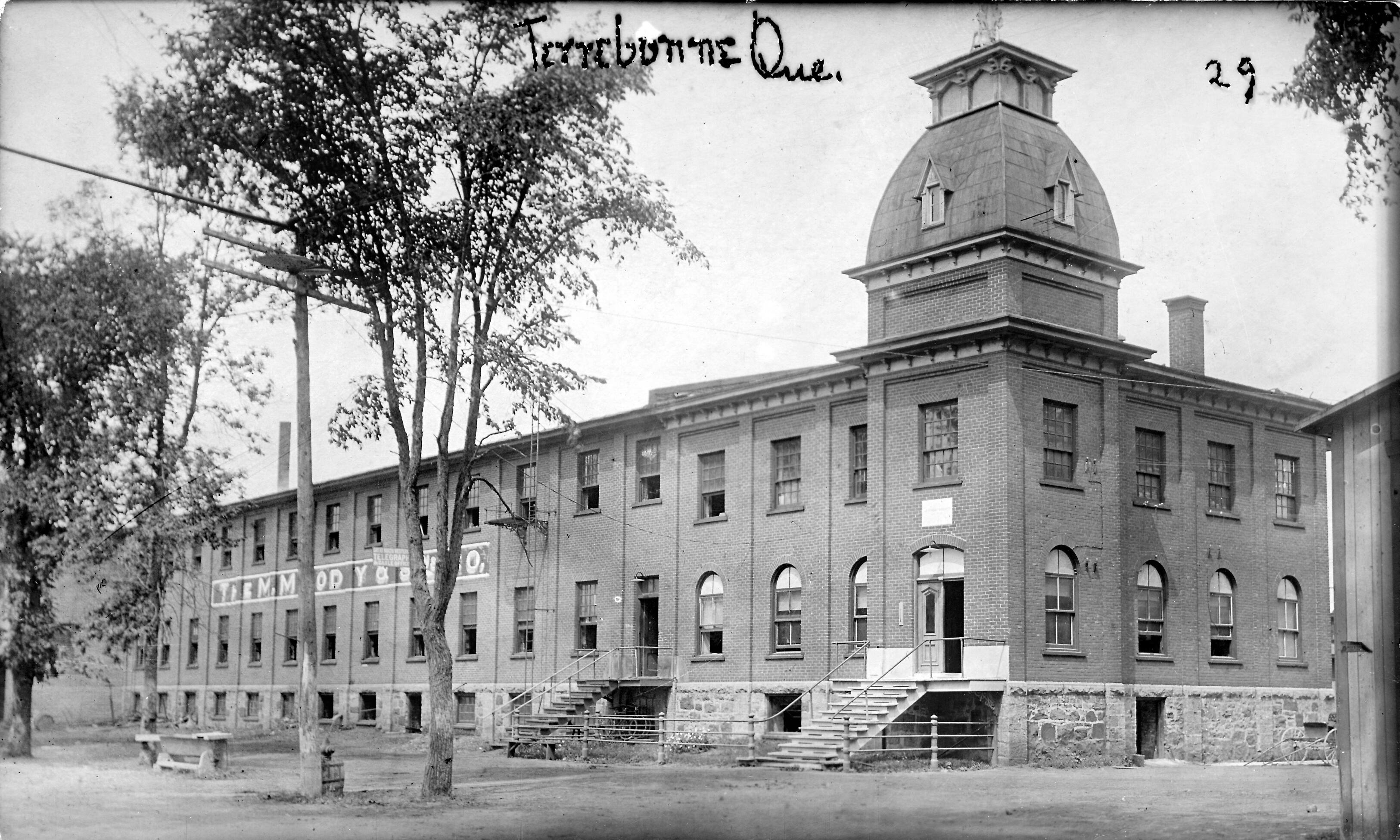 Incendie à l'usine Moody: une page d'histoire de ...