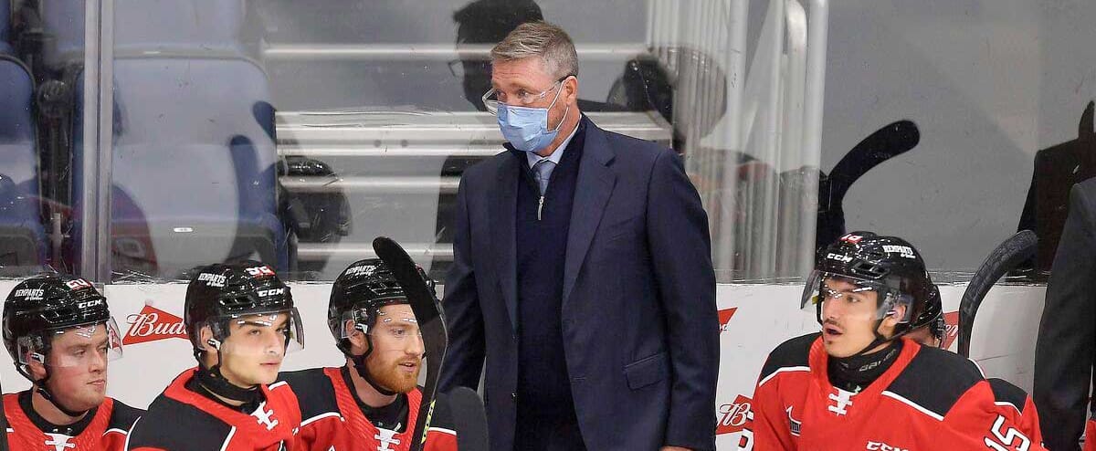 Patrick Roy remplit plusieurs conditions, mais rien n’est sûr