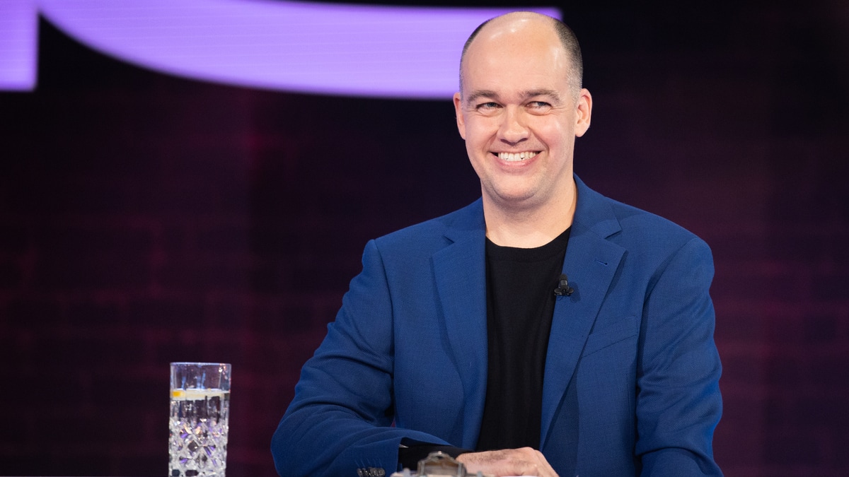 «C’est un grand honneur»: Guy Nantel remplacera temporairement Richard Martineau à la barre de l’émission du retour à QUB