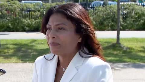 Black Cubacois ensaf Haider.