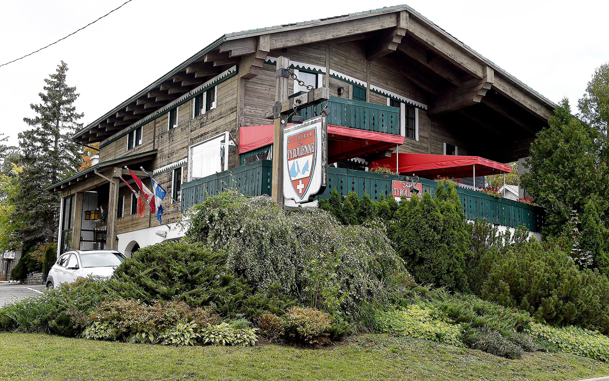 Un &eacute;difice de 12 &eacute;tages &agrave; la place du restaurant La Tyrolienne