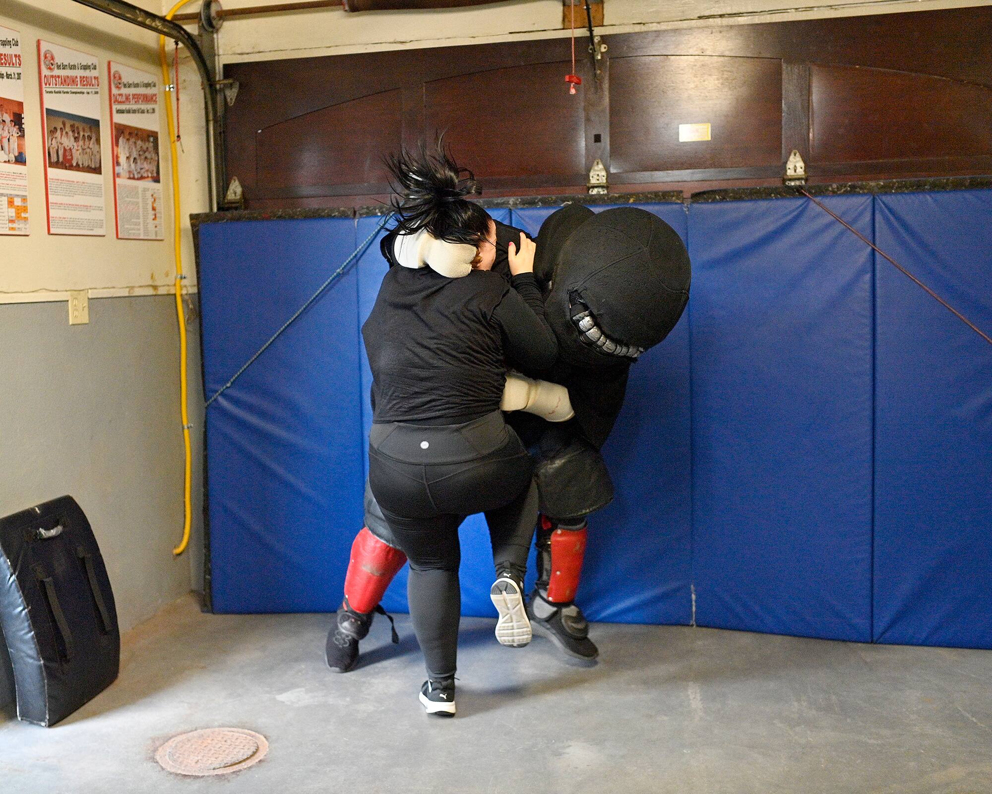 Autod&eacute;fense: un cours pour survivre &agrave; son agresseur