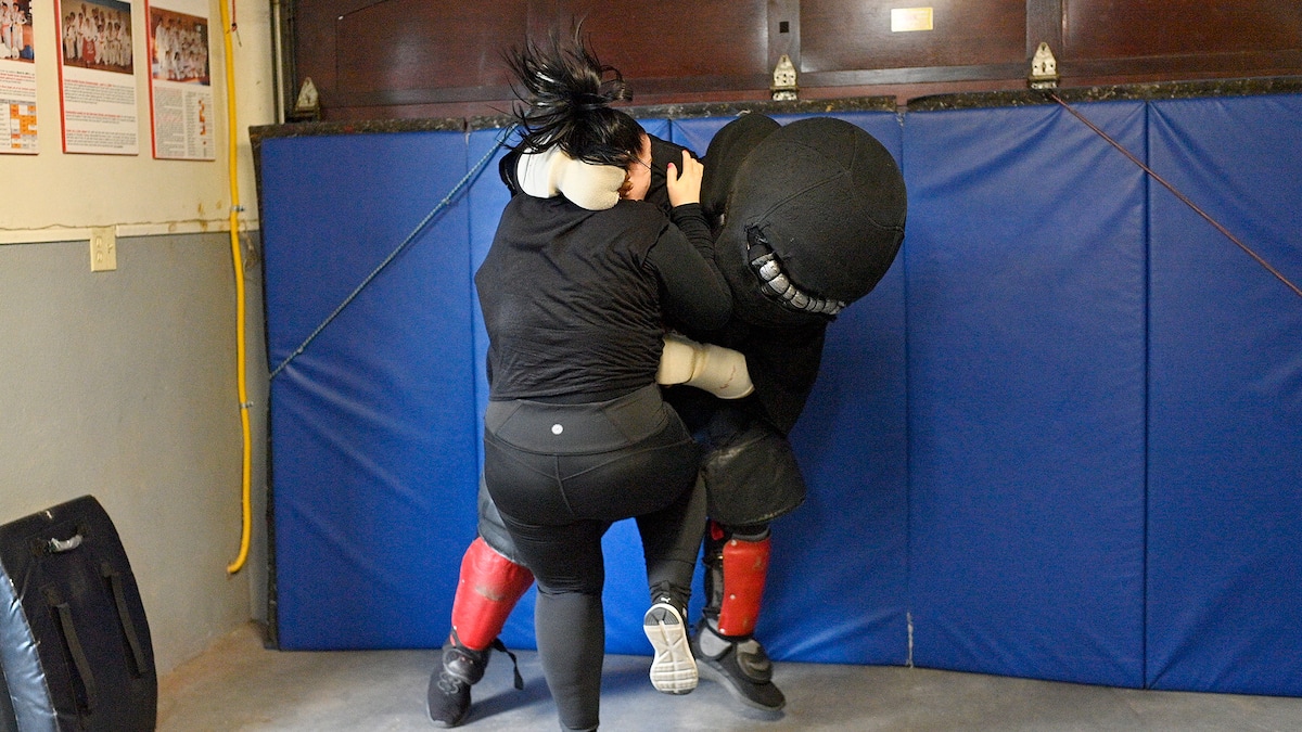 Autodéfense: un cours pour survivre à son agresseur