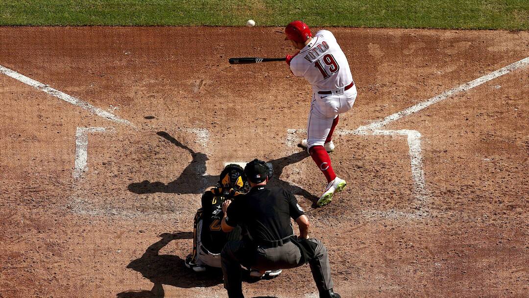 BBA-BBN-BBO-SPO-PITTSBURGH-PIRATES-V-CINCINNATI-REDS