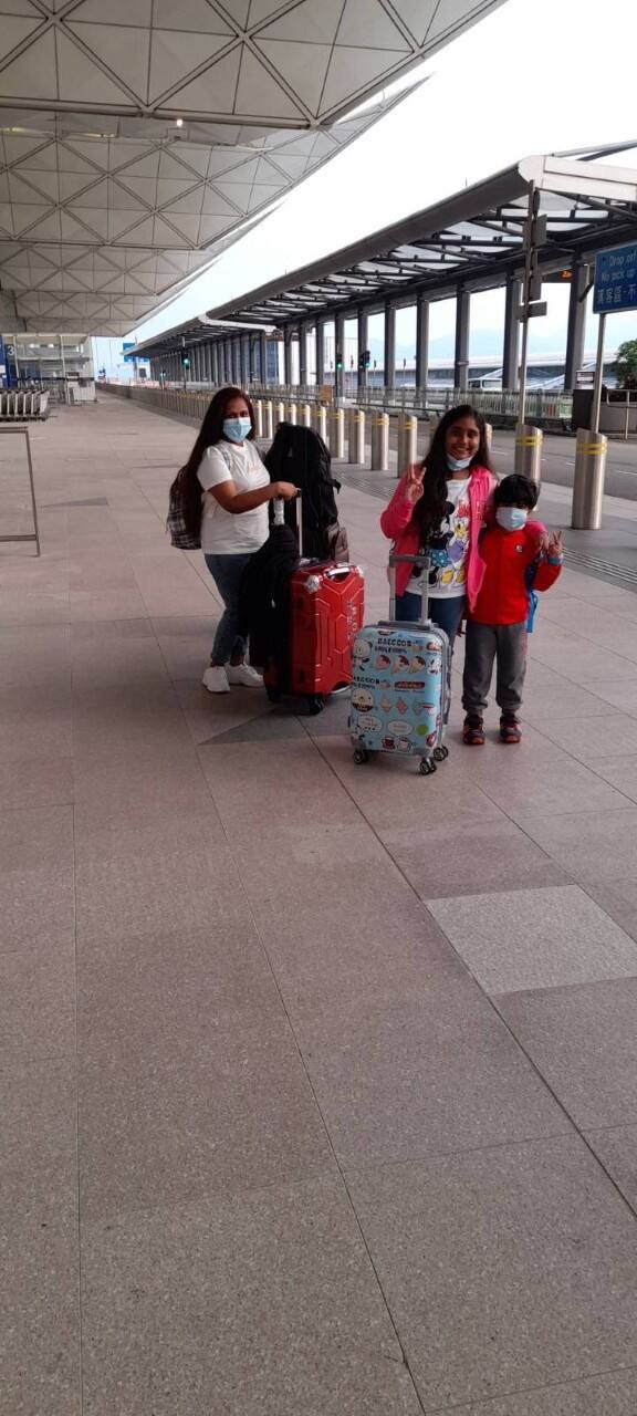 Les &laquo;anges gardiens&raquo; de Snowden sont arriv&eacute;s au Canada