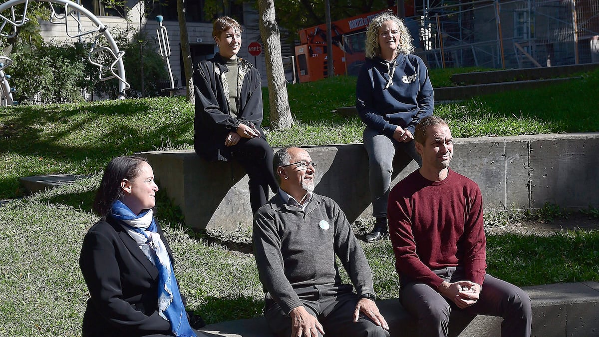 Des arbres au lieu des stationnements