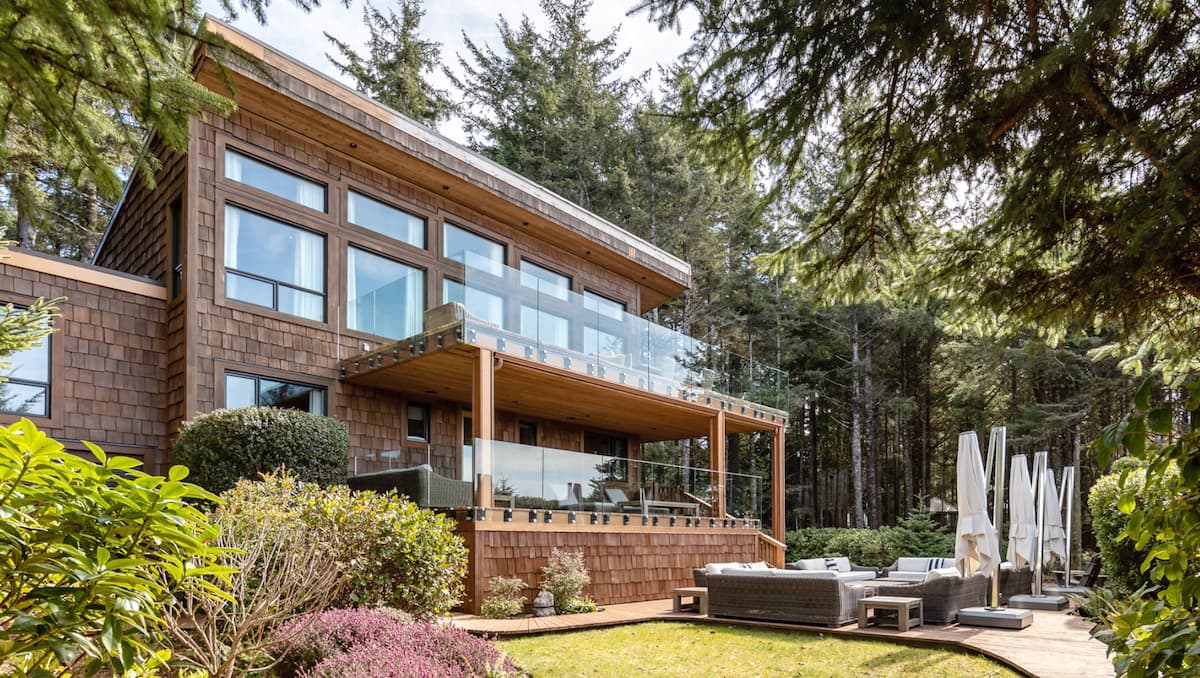 Séjour controversé: Trudeau en vacances chez un homme lié aux Paradise Papers