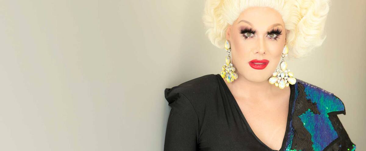 «Créature»: seule sur scène, Rita Baga vole de ses propres ailes