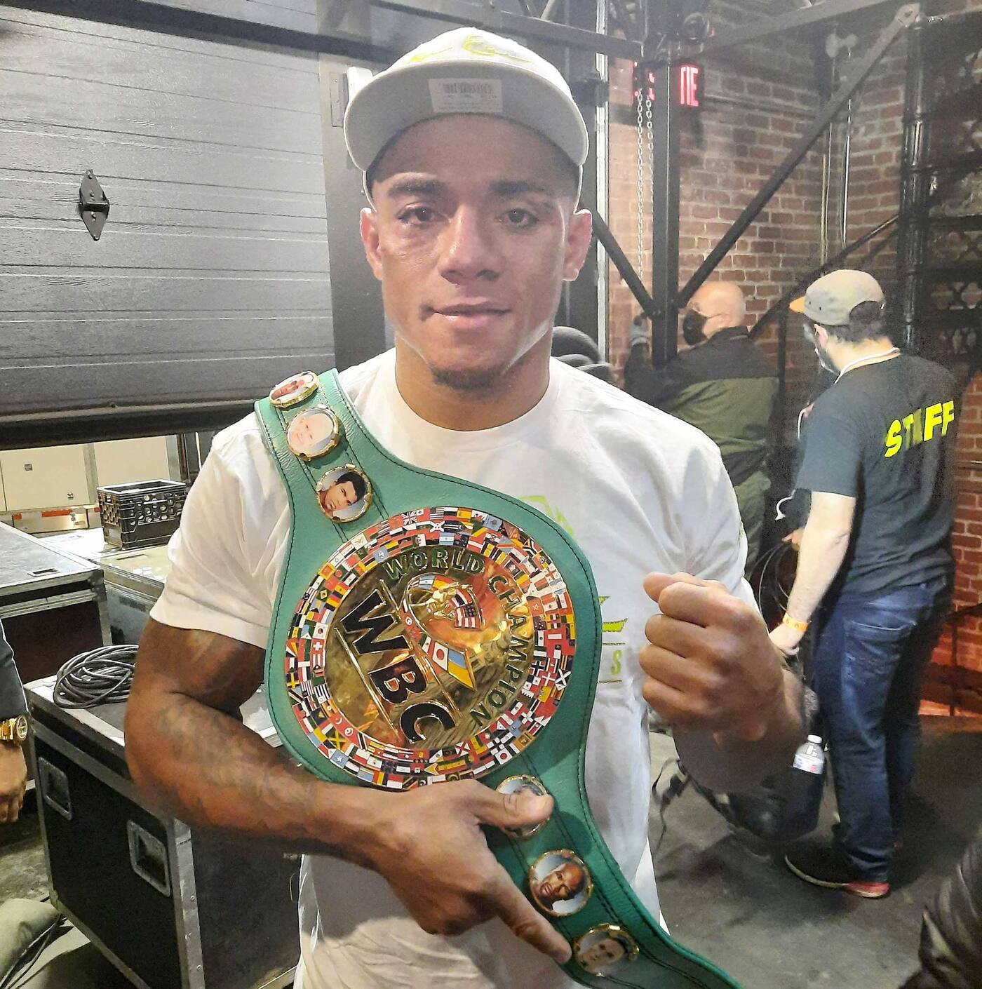 Raymon Rivas Boxer Boxe: GYM obtient les droits du duel Rivas-Romanov | JDQ