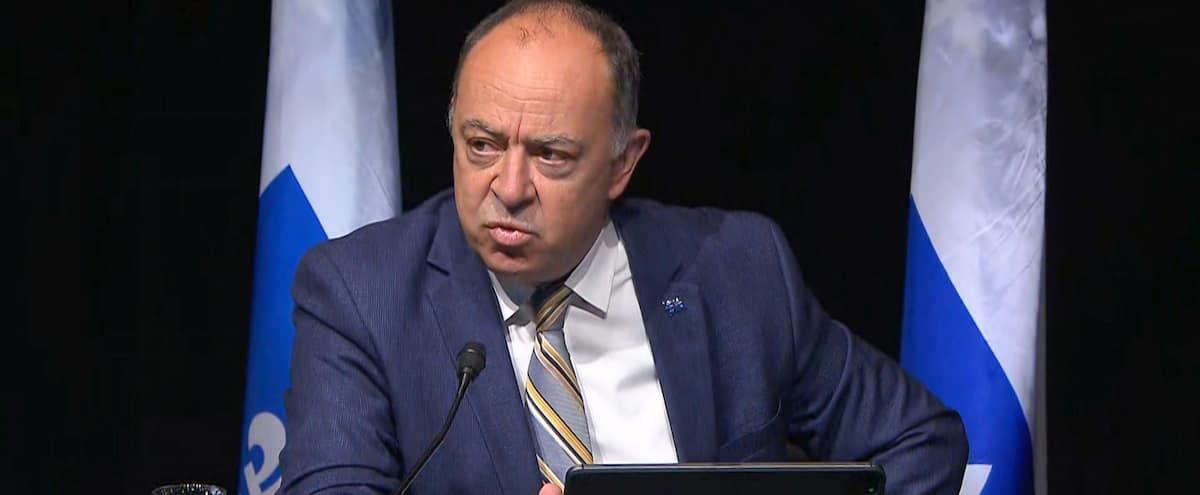 Dubé presse les syndicats sur le vaccin obligatoire