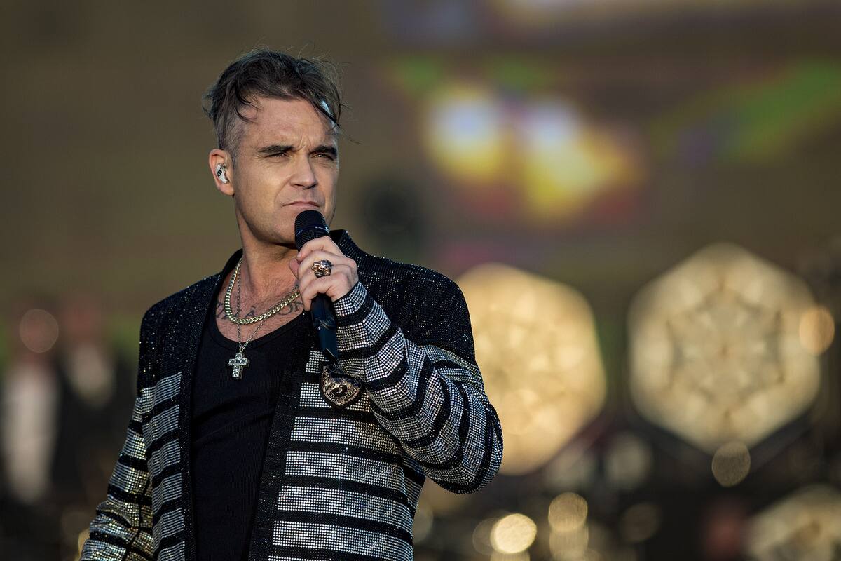 Le chanteur Robbie Williams r&eacute;v&egrave;le avoir &eacute;t&eacute; la cible d'un tueur &agrave; gages