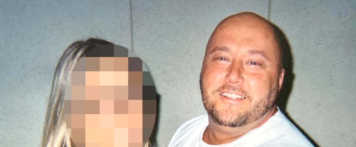 Un criminel endurci est heureux de retourner derrière les barreaux