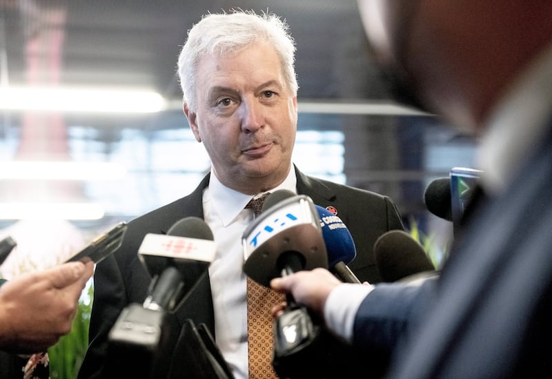 Air Canada: le français du PDG Michael Rousseau s’améliore, assure ...