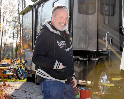 Michel Labrose and his wife head south from the Domain Le Dauphinis campus in Hemmingford at dawn.