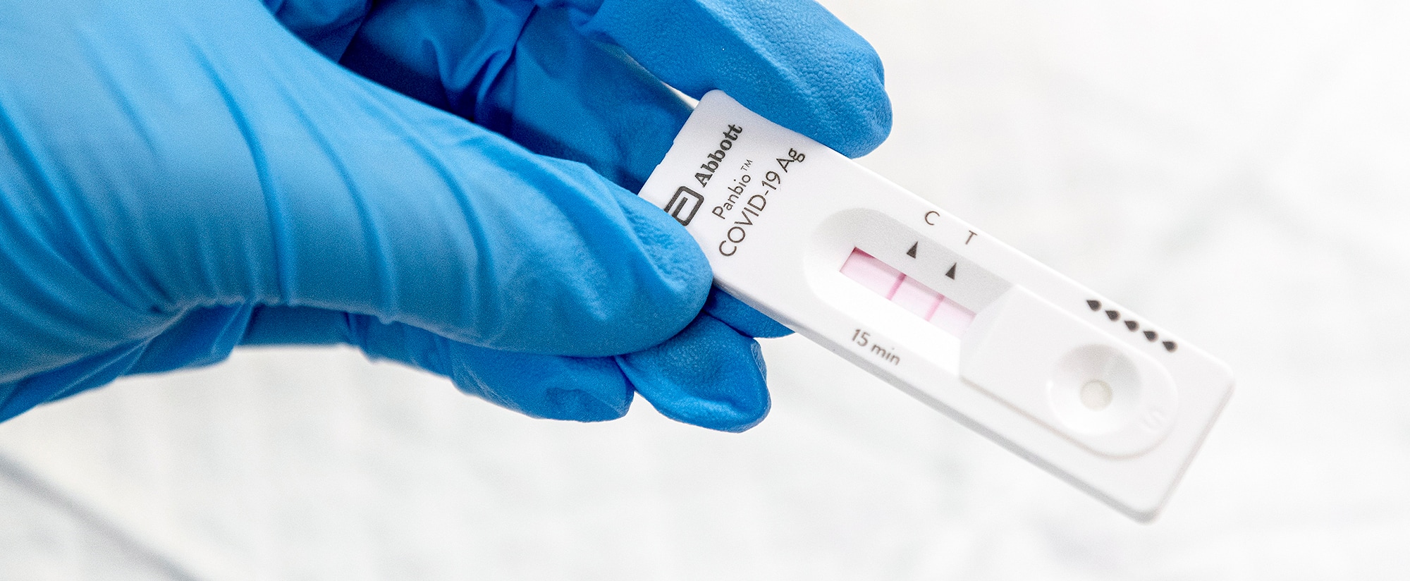 Voici pourquoi on retombe souvent malade après avoir eu la COVID-19
