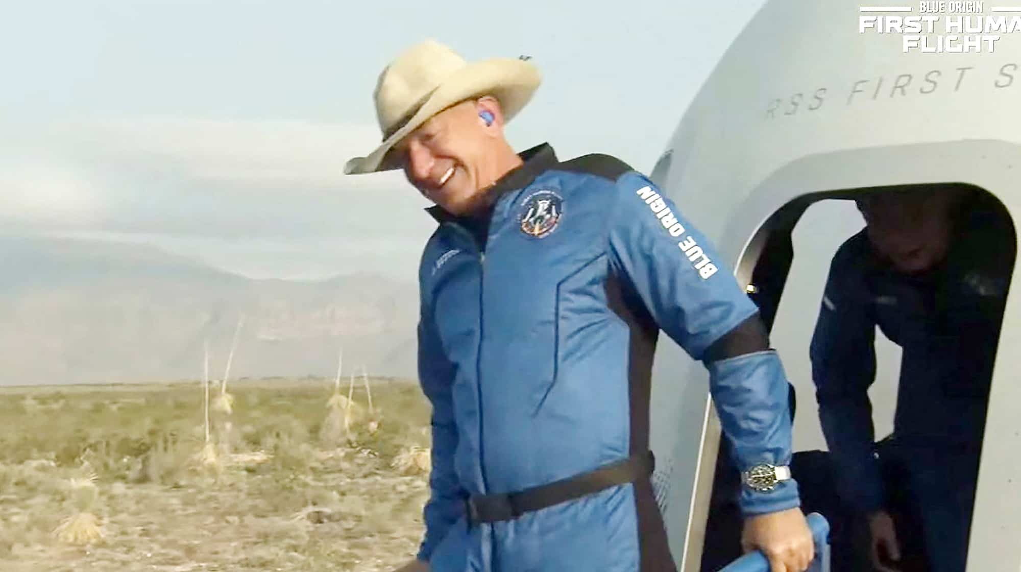 Pour aller dans l&rsquo;espace, Jeff Bezos s&rsquo;habille &agrave; Qu&eacute;bec