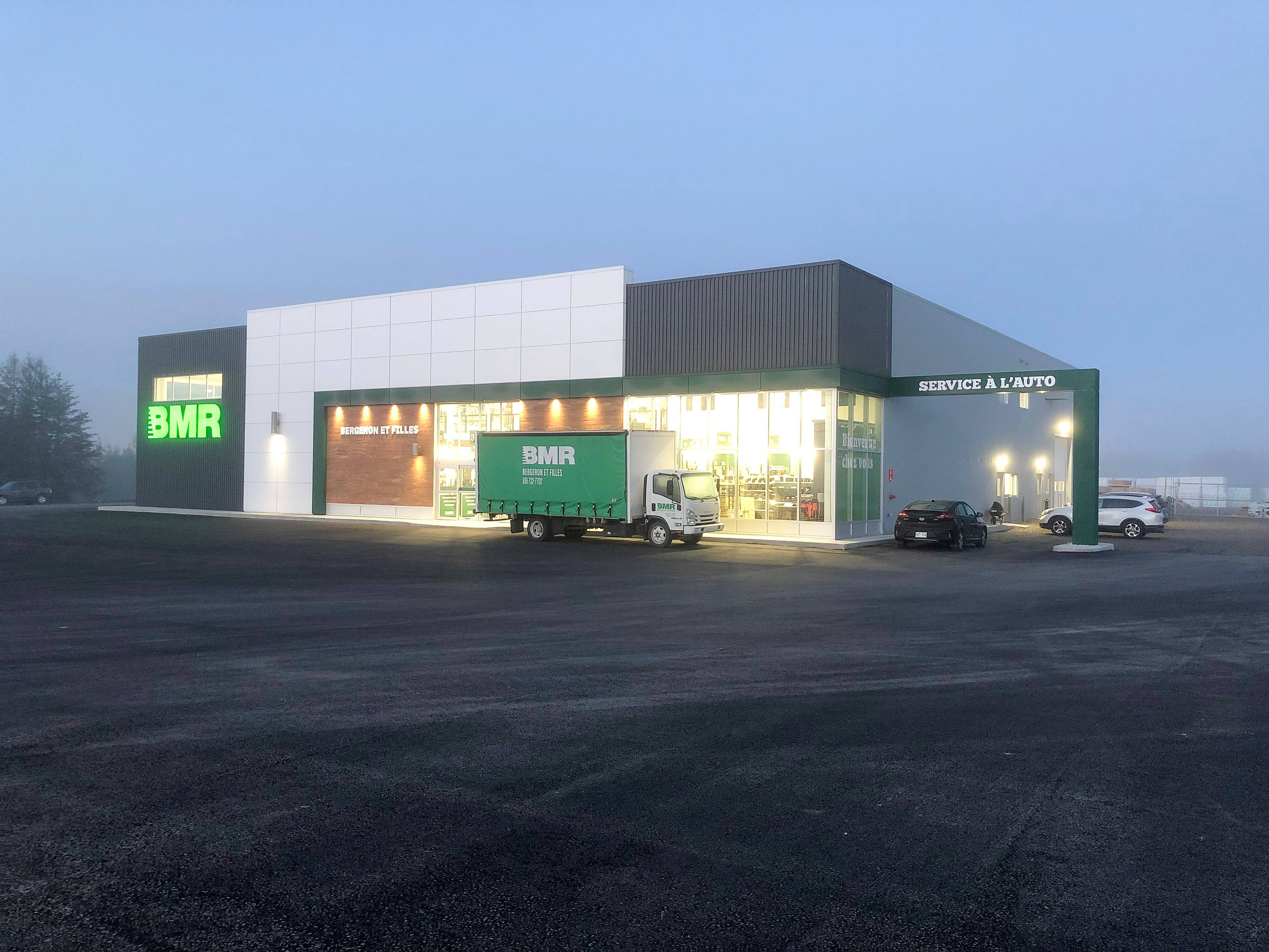 BMR: un service au volant &agrave; la quincaillerie