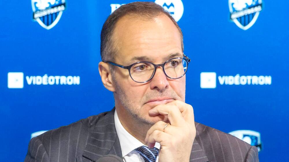 Souriez ou vendez M. Saputo, la vie est un fromage!
Souriez ou vendez M. Saputo, la vie est un fromage!