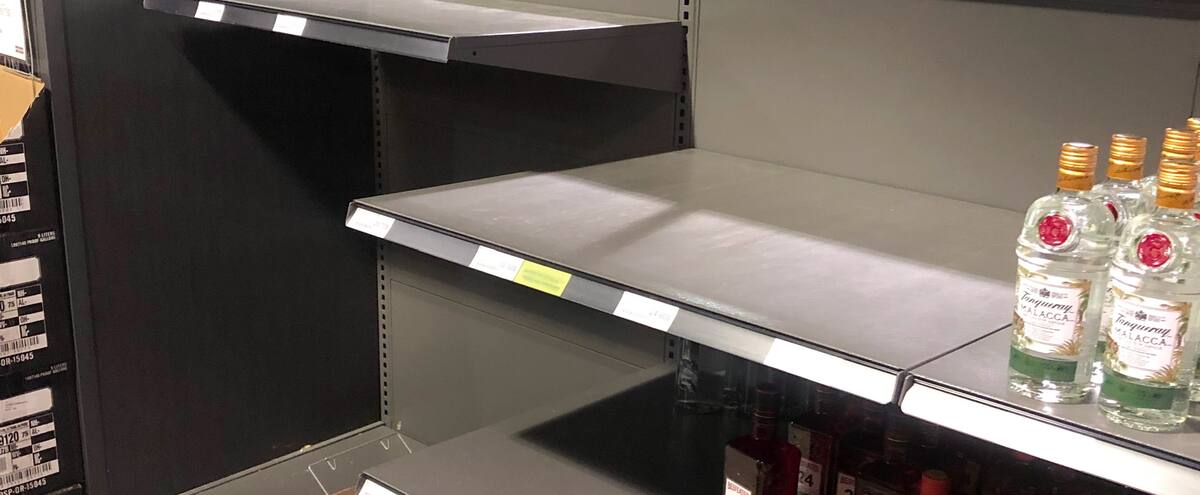 Grève à la SAQ: un autre coup pour les restaurateurs et les importateurs