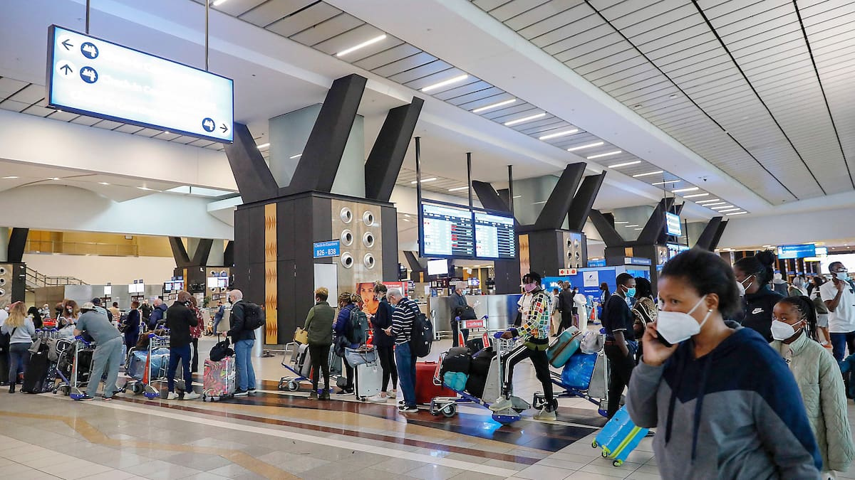 Le variant Omicron se répand sur la planète