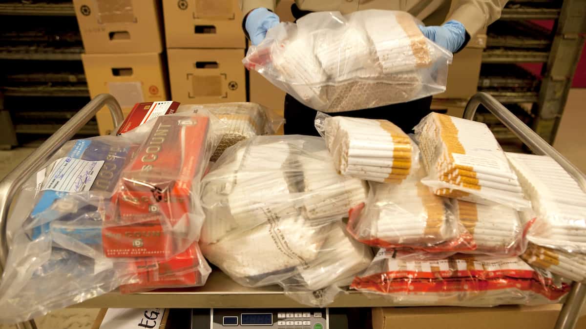 Un contrebandier paiera son amende pendant 2083 ans