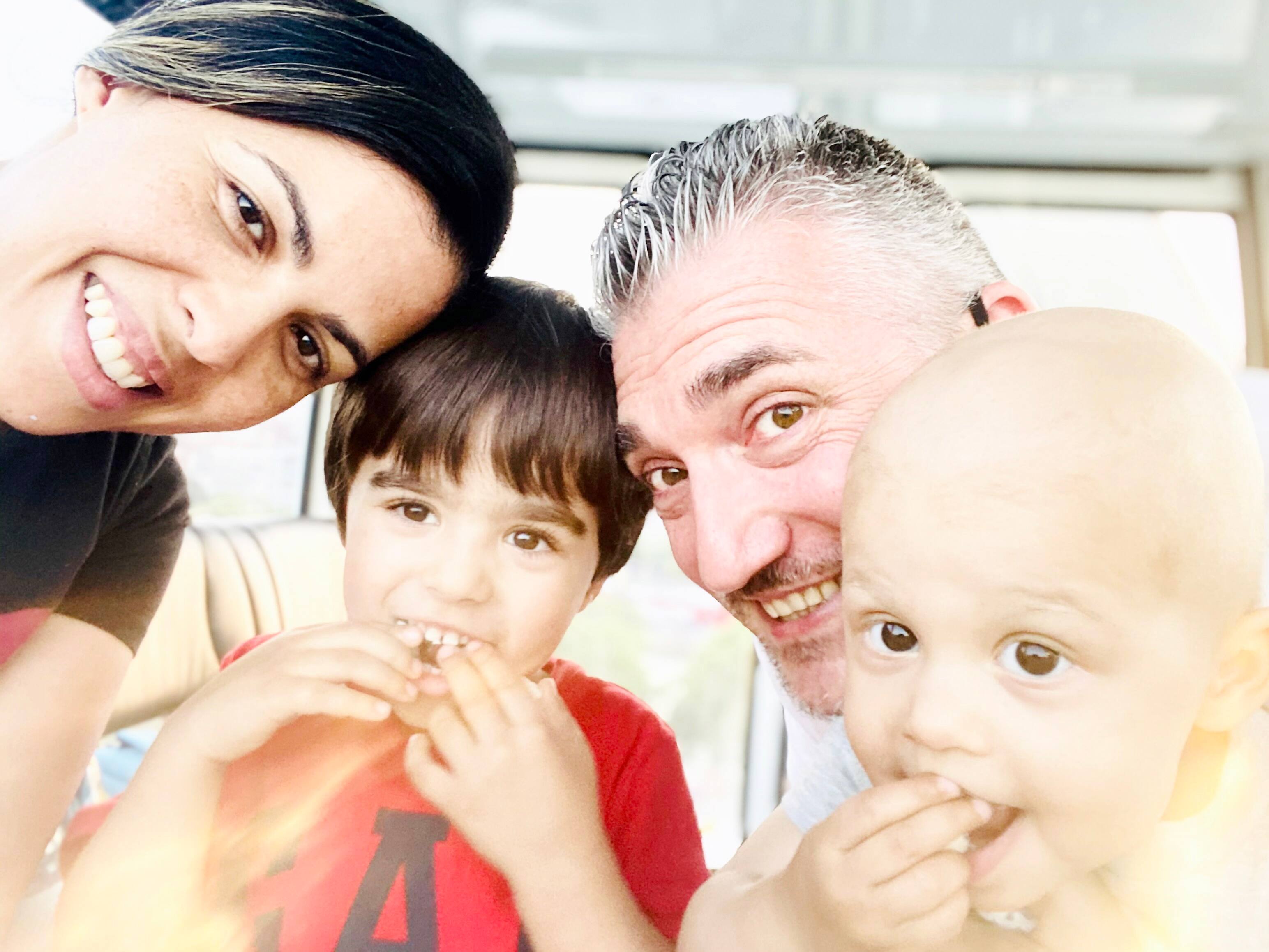 Rare forme de cancer: une famille r&eacute;siliente esp&egrave;re c&eacute;l&eacute;brer No&euml;l en famille