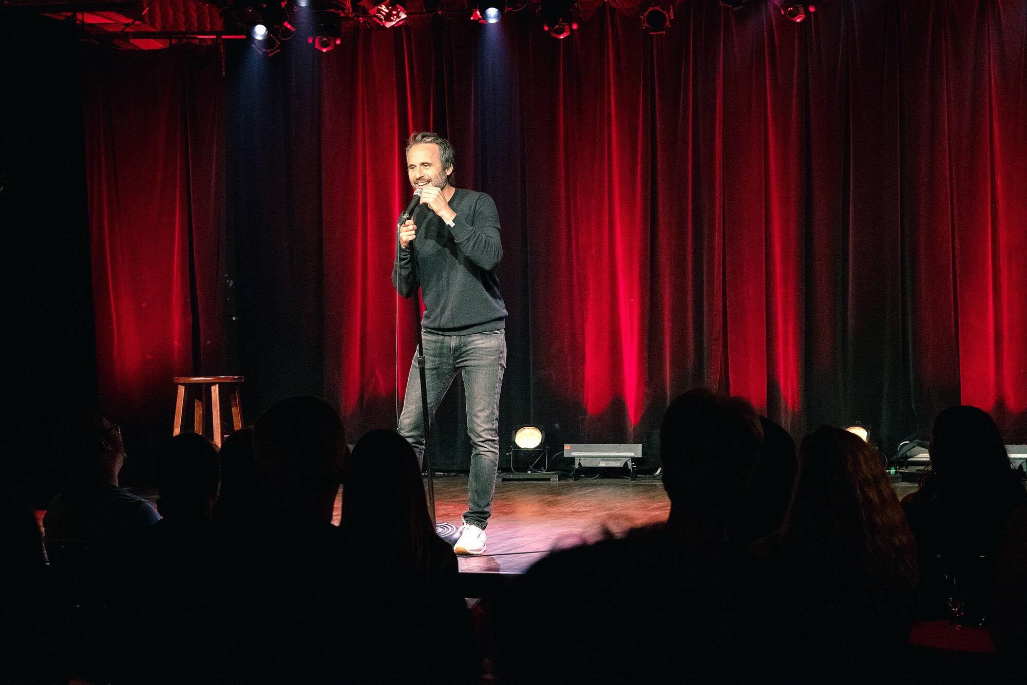 Faire du dr&ocirc;le avec du triste