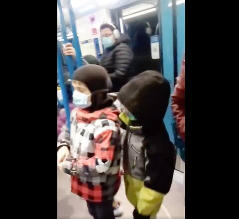 Agression - Enfants - Metro