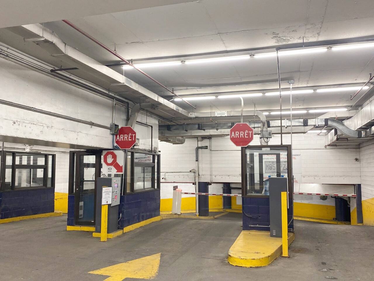 Vous voulez obtenir un re&ccedil;u de stationnement? Call Toronto!