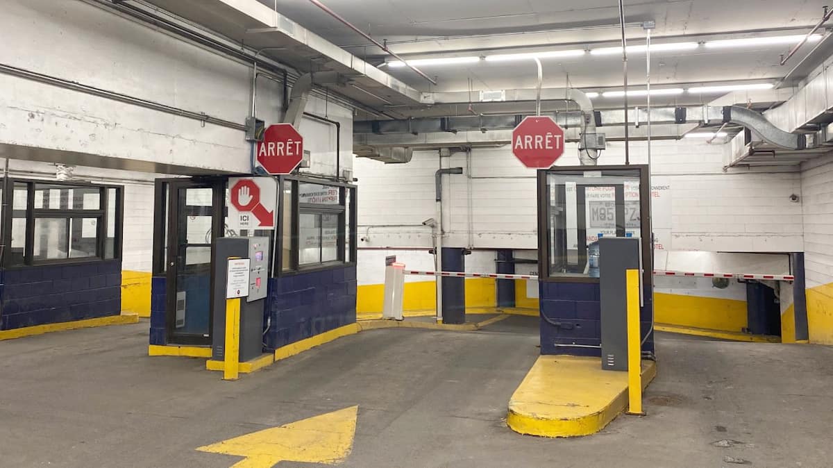 Vous voulez obtenir un reçu de stationnement? Call Toronto!