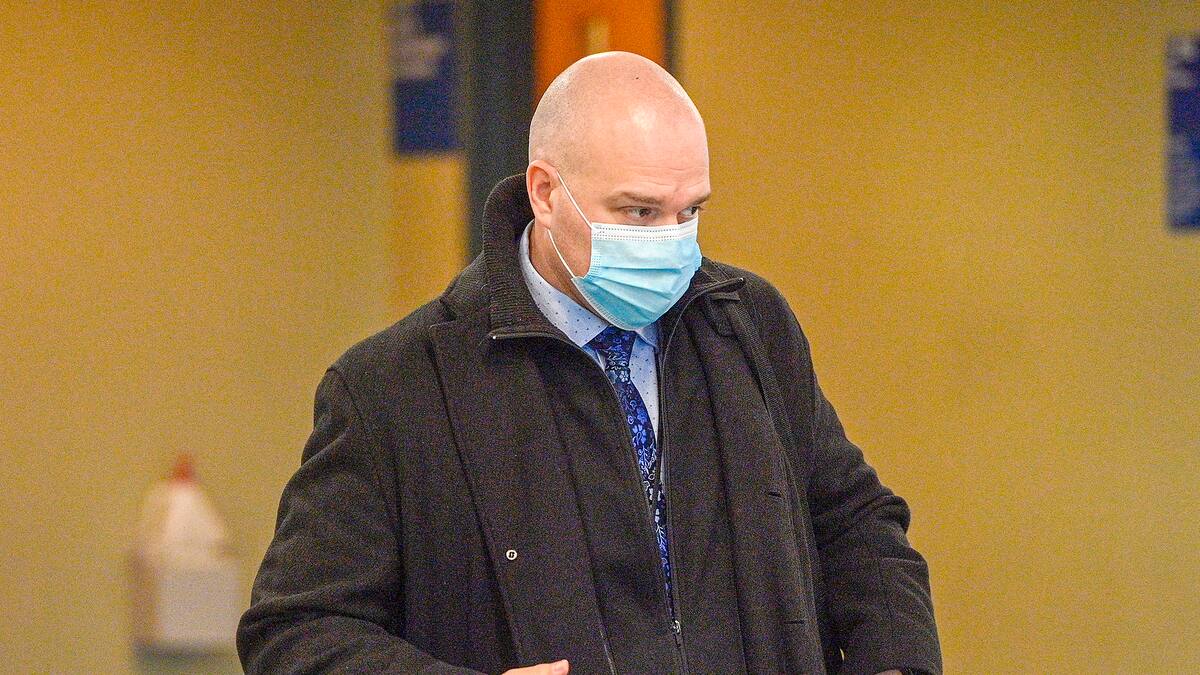 La maison du patron de Cora surveillée