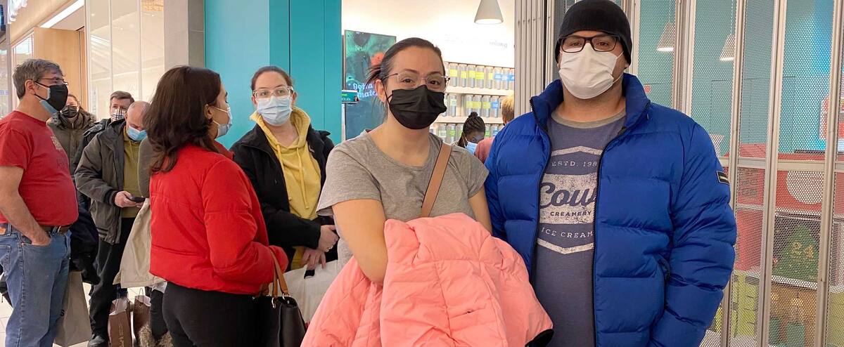 Retour des files d’attente pour les emplettes de Noël