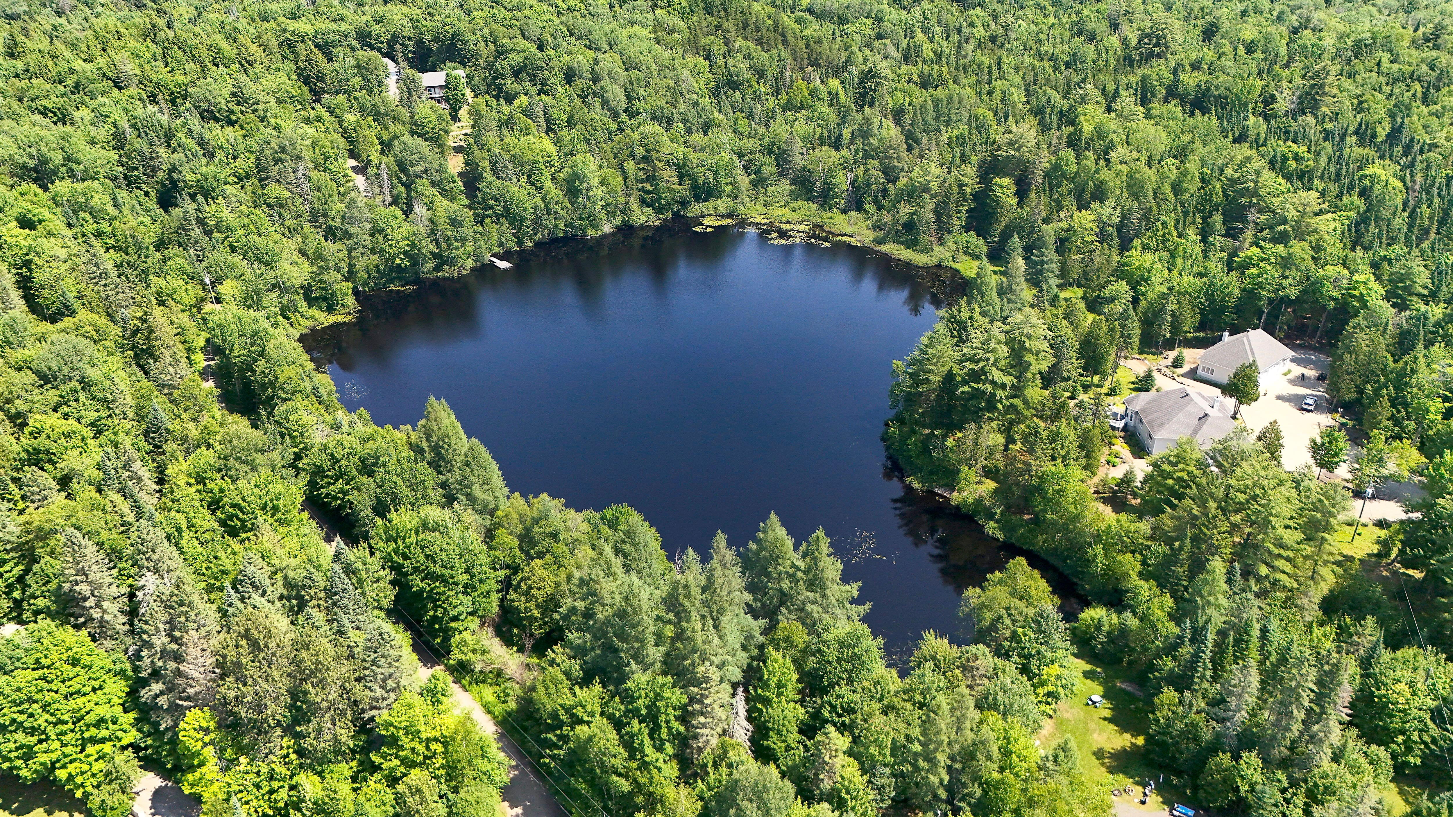 Le lac de la Belle Montagne, à Saint-Jean-de-Matha.