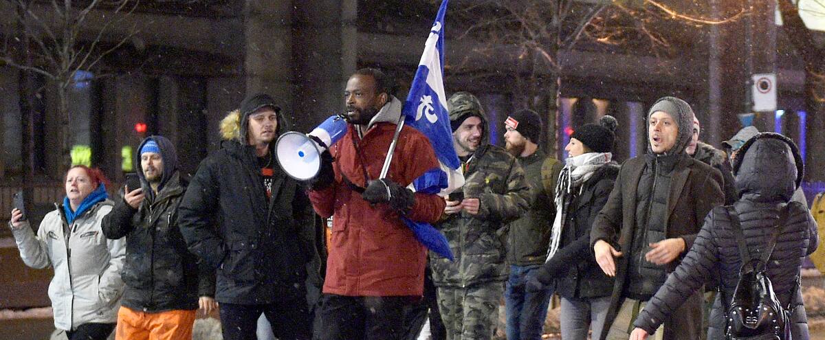 Des manifestants anti-mesures ont réussi à faire leur petit show