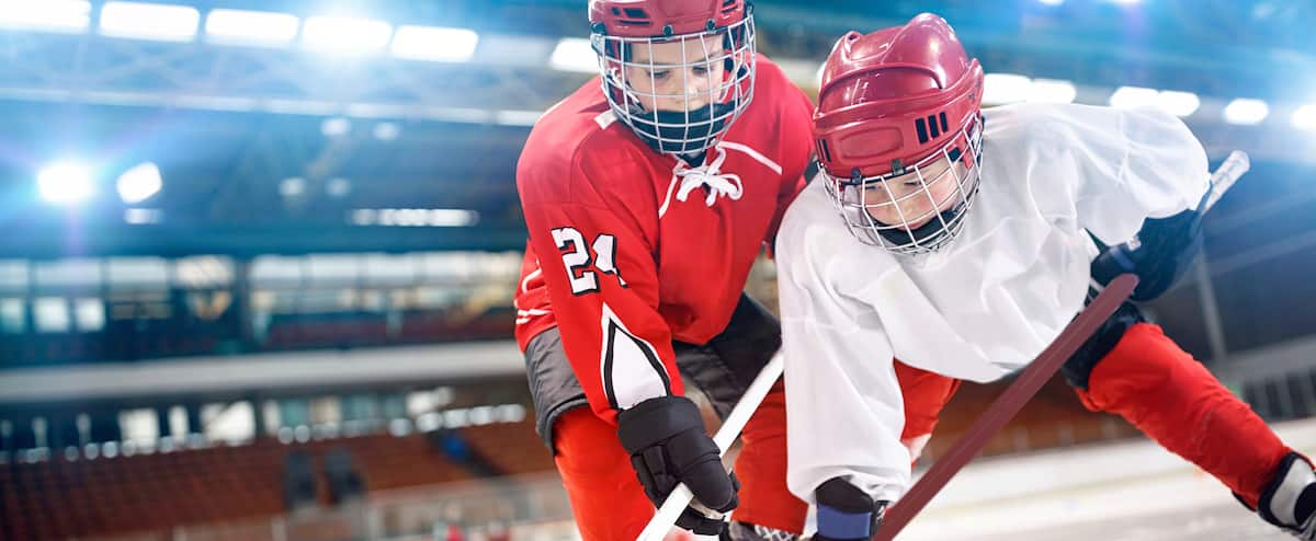 Le hockey n’échappe pas à la hausse des prix
350 $ pour l’équipement de base