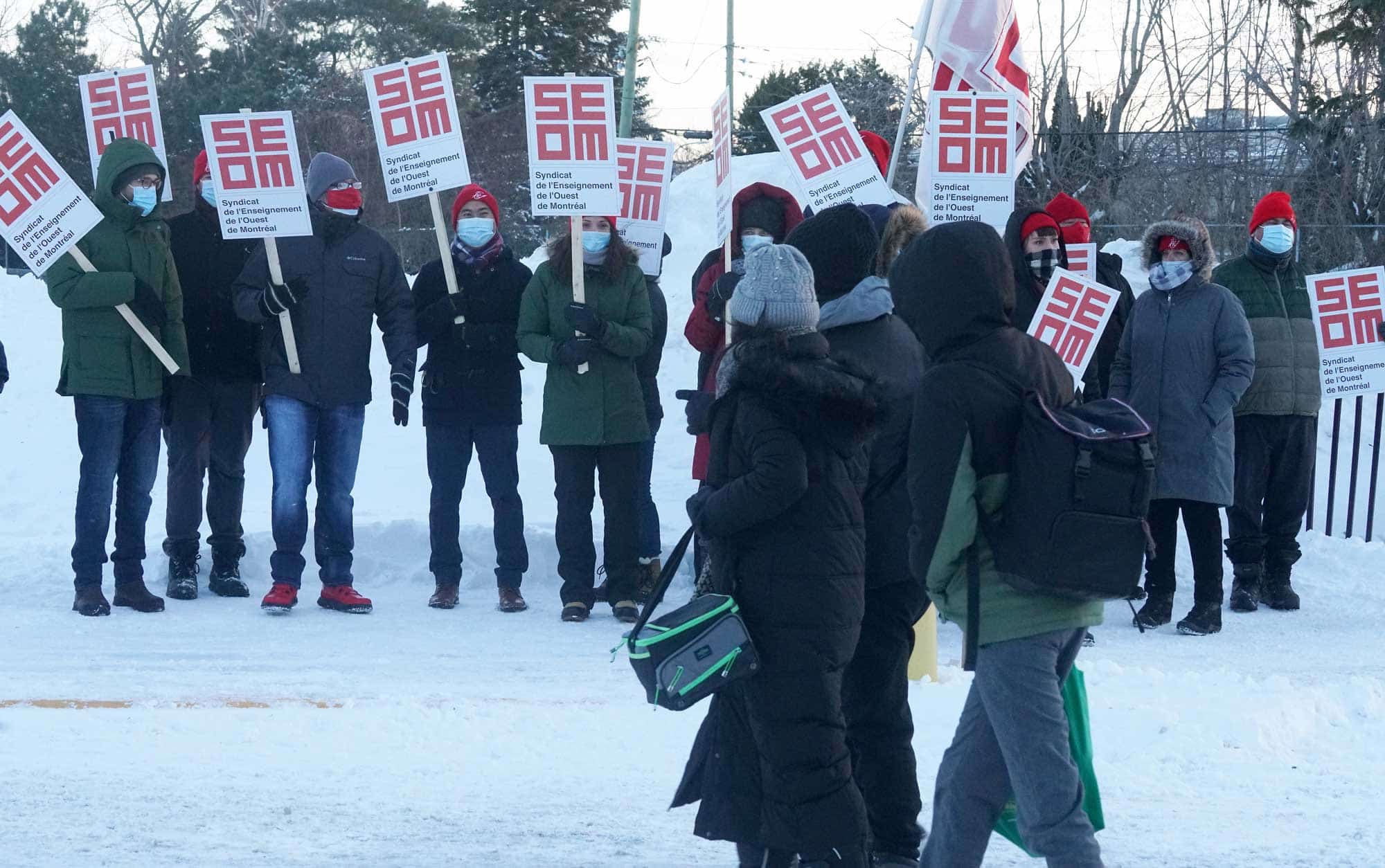 Des dizaines de parcours d&rsquo;autobus scolaires annul&eacute;s