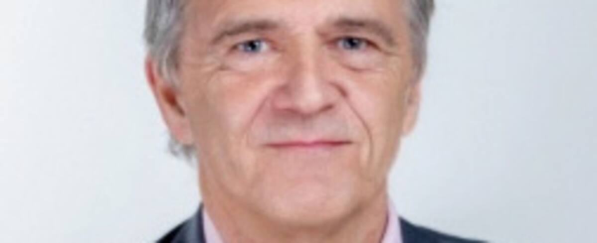 La grosse vie aux dépens d'une aînée pour un conseiller financier