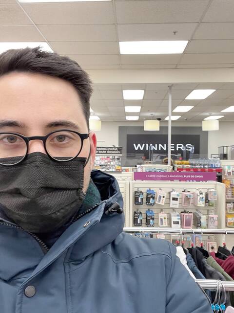 Once inside the winners, The Journal was able to walk down the aisle without any problems.