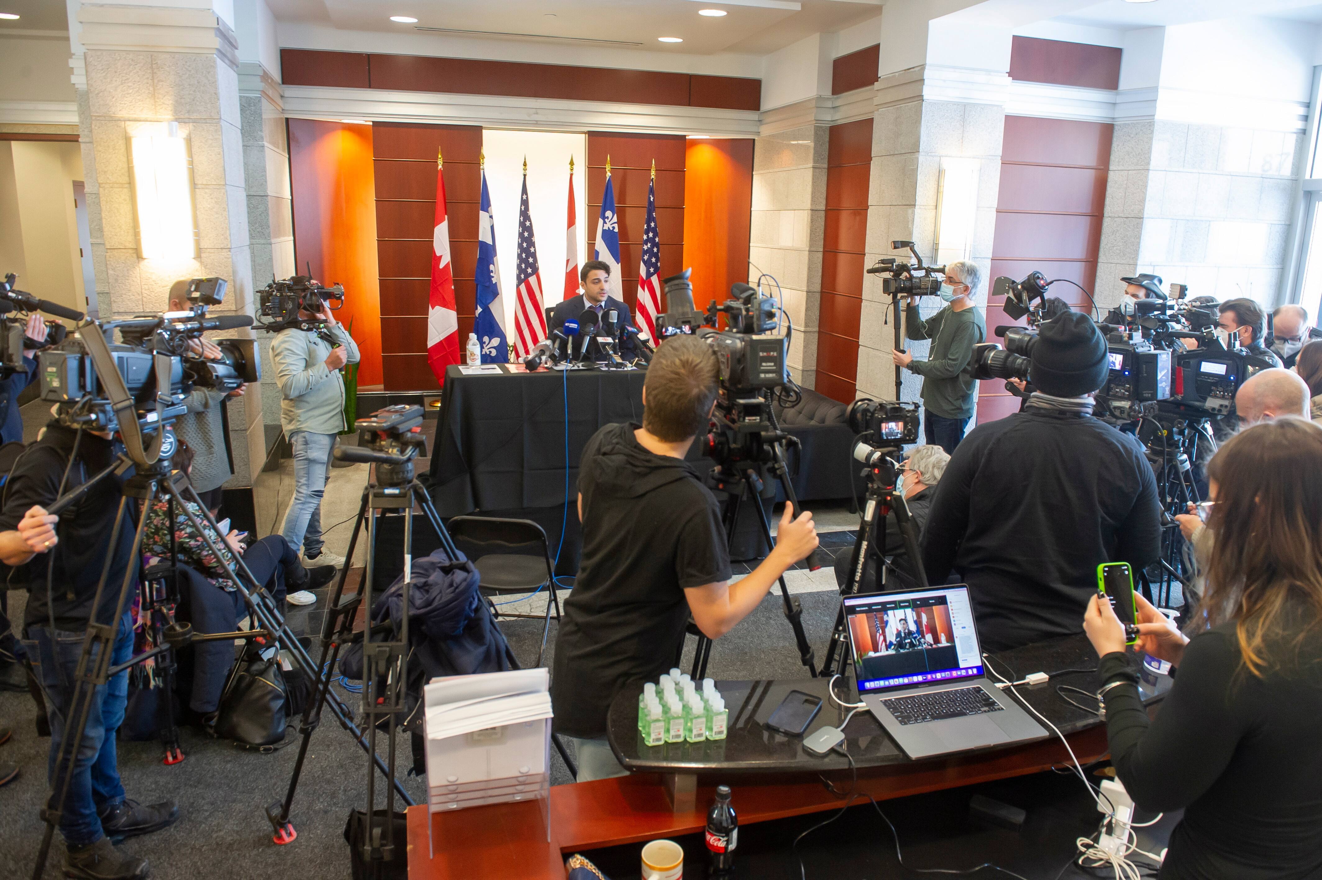 Étrange «conférence de presse» le cirque Awad continue JDM