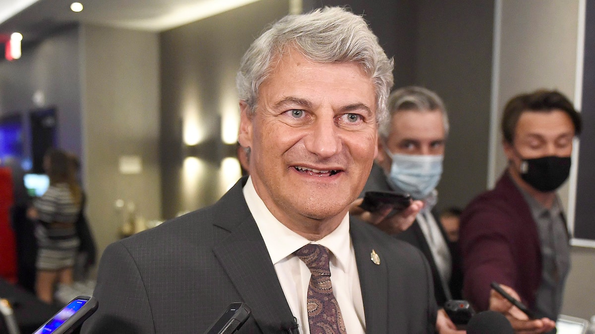 La cheffe conservatrice Candice Bergen se sépare du député québécois Gérard Deltell