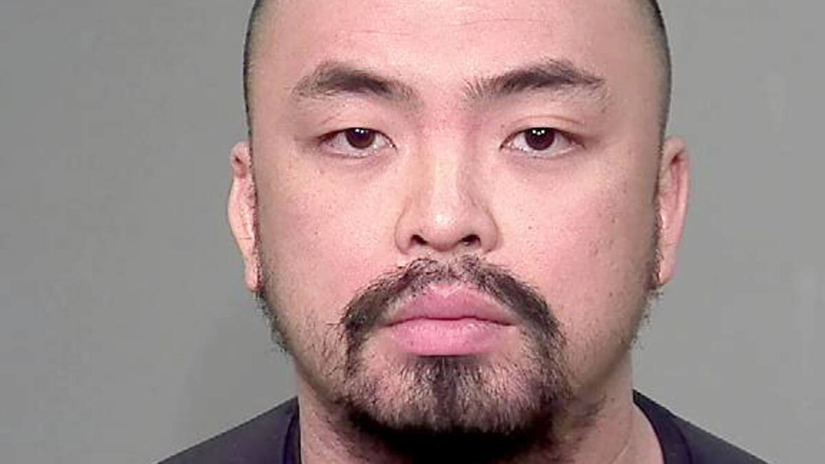 Abus sexuels: un des entraîneurs de basketball tente d’être libéré