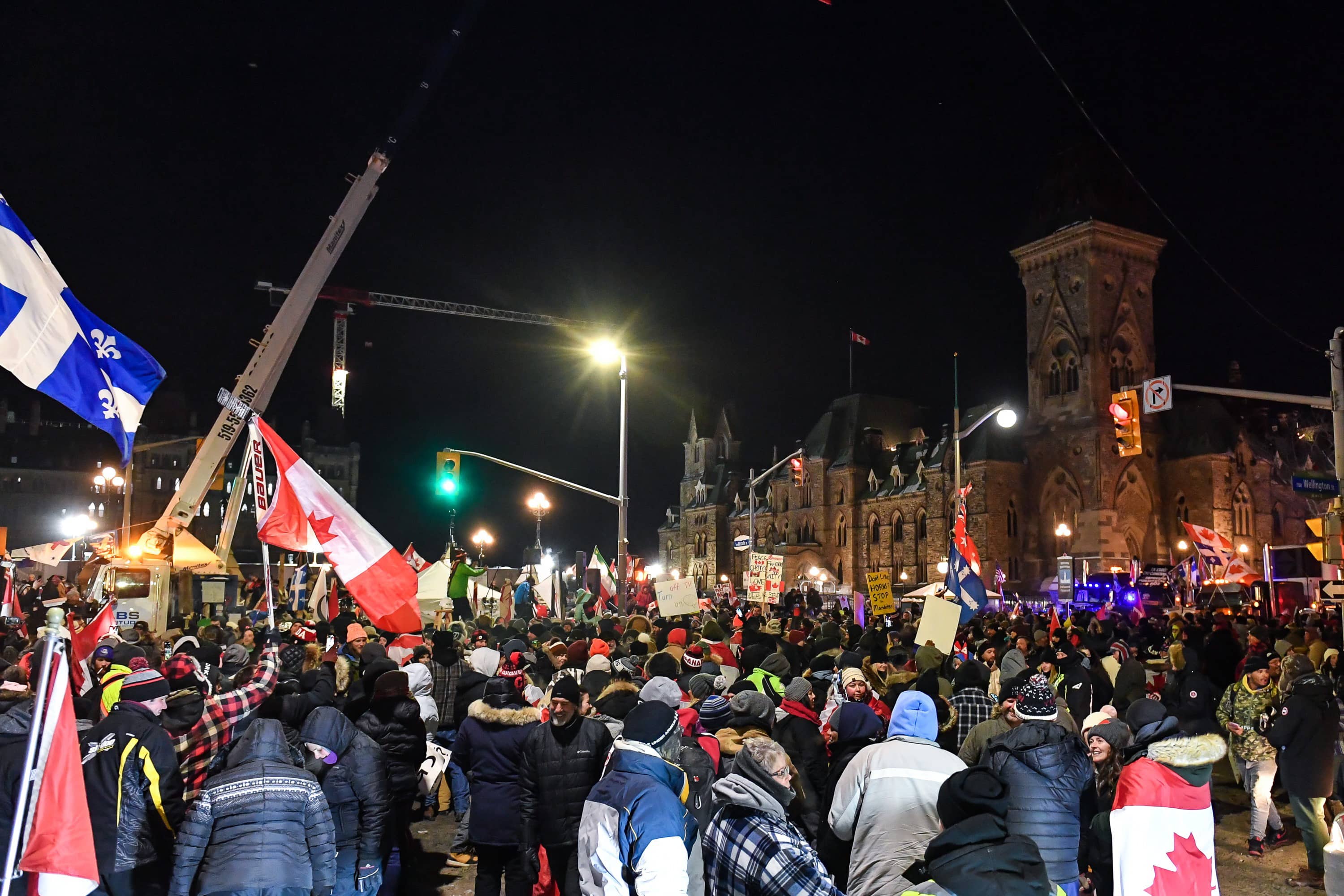 [EN IMAGES] Gros party dans les rues d’Ottawa