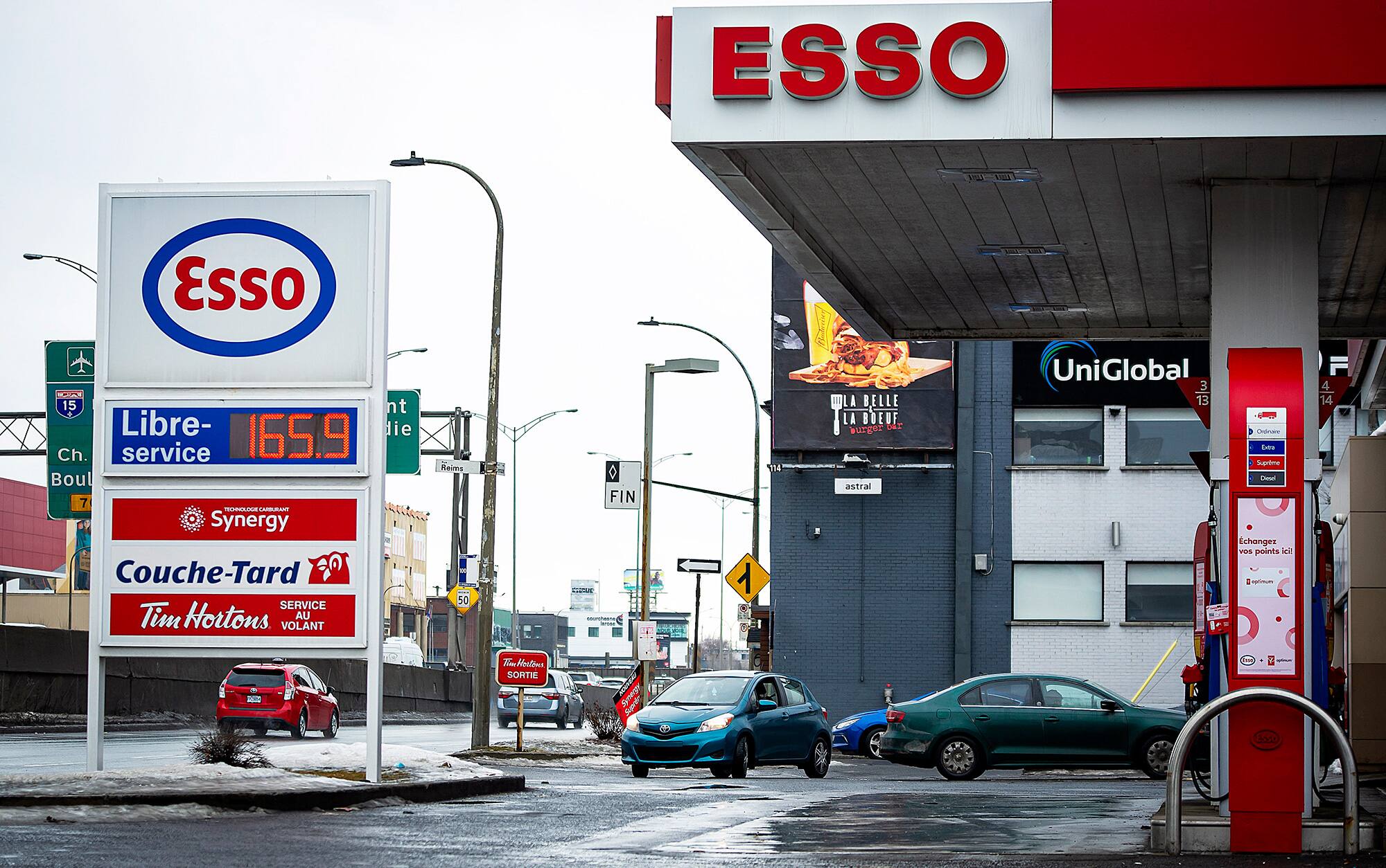 Bient&ocirc;t de l&rsquo;essence &agrave; plus de 2 $/litre au Qu&eacute;bec?