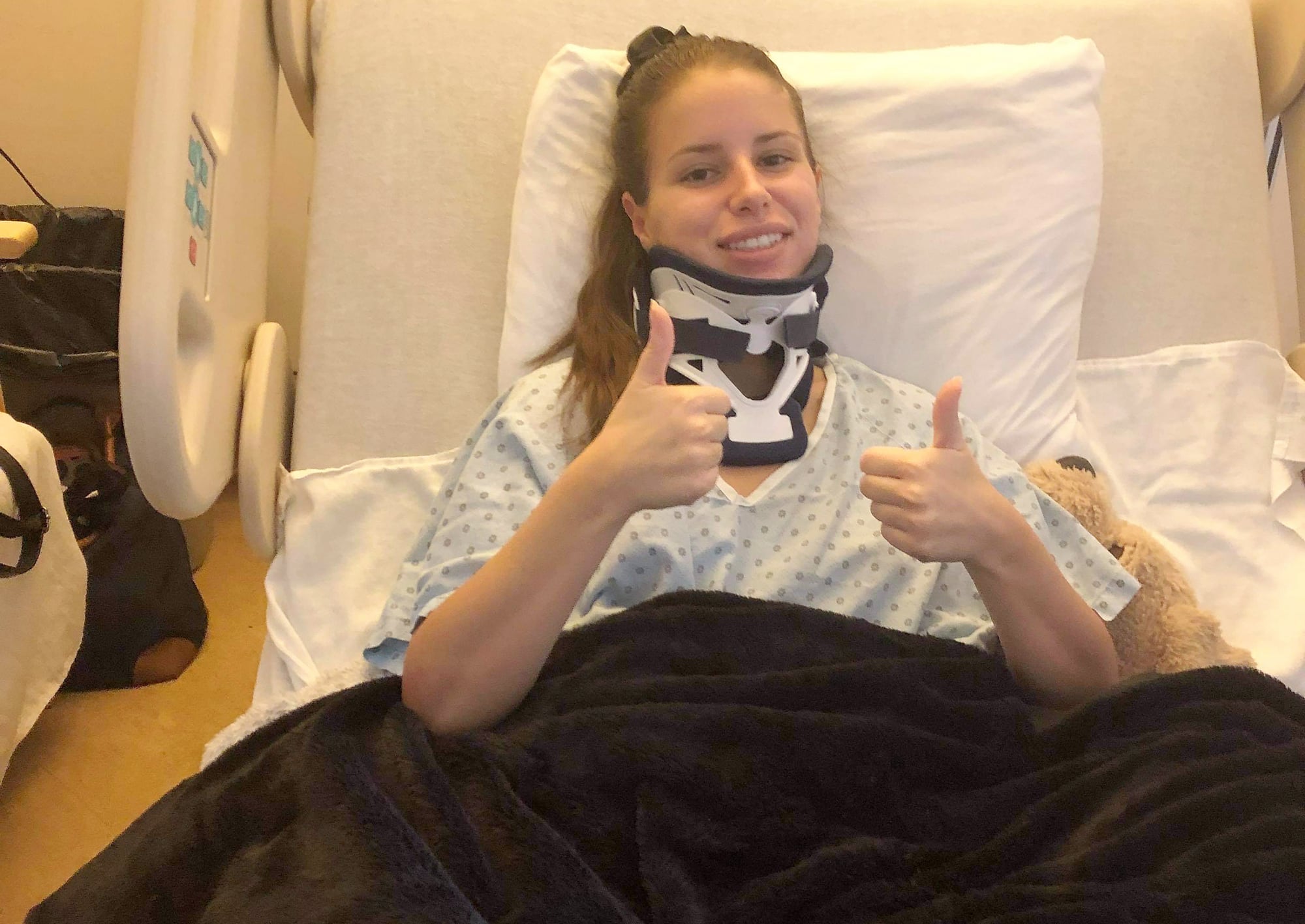 Christina Tremblay à l’hôpital après trois semaines aux soins intensifs.