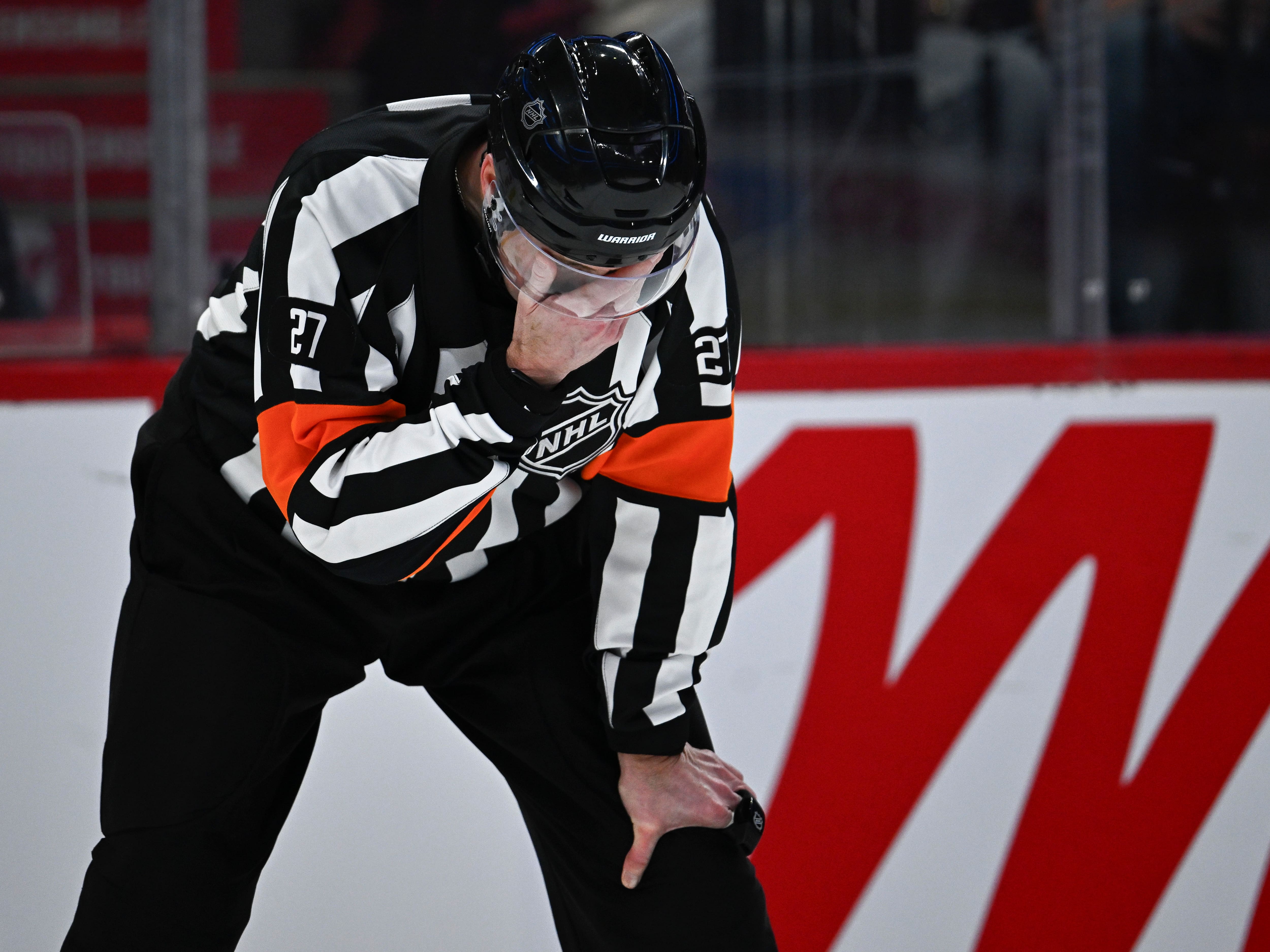 Lane Hutson reçoit une punition fantôme... et l'arbitre s'en veut